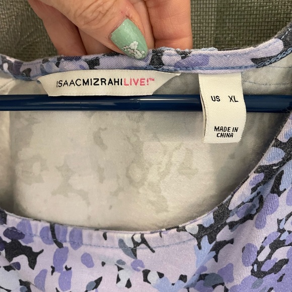 IsaacMizrahi Live XL floral long bell sleeve soft knit top periwinkle blue white - Picture 5 of 12